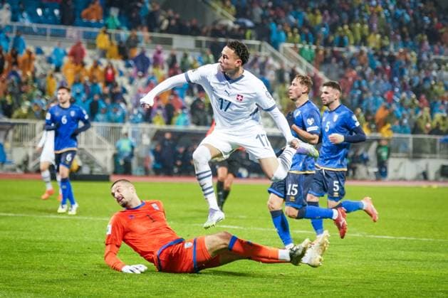 Soccer World Cup Qualification 2025 26, 10 Matchday Kosovo vs Switzerland Fadil Vokrri Stadium Pristina Goal and shot on goal to 0 1 by Ruben Vargas Switzerland, 17 Joy, emotions, jubilation Pristina Kosovo Copyright: xJOERANxSTEINSIEKx