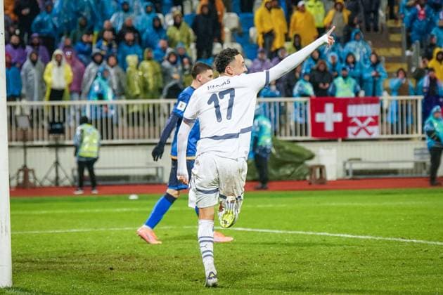 Soccer World Cup Qualification 2025 26, 10 Matchday Kosovo vs Switzerland Fadil Vokrri Stadium Pristina Goal and goal celebration to 0 1 by Ruben Vargas Switzerland, 17 Joy, emotions, jubilation Pristina Kosovo Copyright: xJOERANxSTEINSIEKx