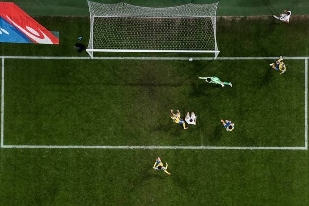 251118 Timi Elsnik of Slovenia scores 0 1 behind Emil Krafth, Victor Nilsson Lindelöf and goalkeeper Jacob Widell Zetterström of Sweden during the FIFA World Cup Qualifier football match between Sweden and Slovenia on November 18, 2025 in Stockholm Photo Joel Marklund BILDBYRAN kod JM JM0752 bbeng fotboll football soccer fotball vm kval fifa world cup qualifier sverige sweden sverige a slovenien slovenia  Copyright: JOELxMARKLUND BB251118JM056