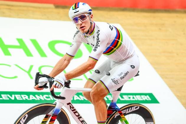 Belgian Lindsay De Vylder pictured in action during the first day of the Zesdaagse Vlaanderen-Gent six-day indoor Track cycling, Rad, Radsport, Bahnrad, Bahn event at the indoor cycling arena t Kuipke, Tuesday 18 November 2025, in Gent. DAVIDxPINTENS  x142536975x