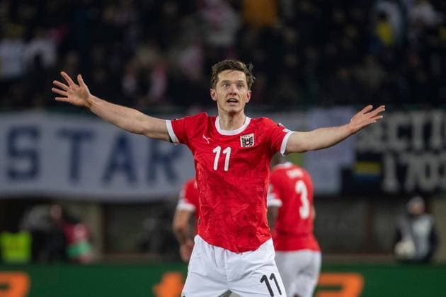 SOCCER - FIFA WC quali, AUT vs BIH VIENNA,AUSTRIA,18.NOV.25 - FIFA World Cup, WM, Weltmeisterschaft, Fussball 2026, European Qualifiers, group stage, OEFB international match, Länderspiel, Nationalmannschaft Austria vs Bosnia and Herzegovina. Image shows the rejoicing of Michael Gregoritsch (AUT).  GEPAxpictures xPhilippxBrem