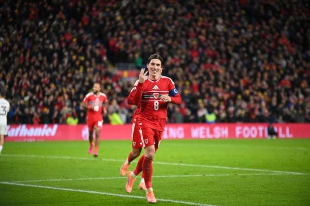 18th November 2025; Cardiff City Stadium, Cardiff, Wales; FIFA World Cup, WM, Weltmeisterschaft, Fussball Qualifying International Football, Wales versus North Macedonia; Harry Wilson of Wales celebrates his hat trick goal in the 81st minute for 6-1 from the penalty spot  AledxHopkins