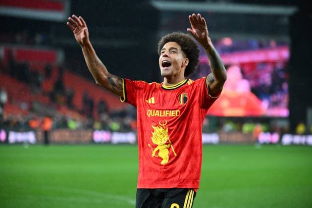 Belgium v Liechtenstein - FIFA World Cup, WM, Weltmeisterschaft, Fussball 2026 UEFA Qualifiers LIEGE, BELGIUM - NOVEMBER 18 : Witsel Axel midfielder of Belgium celebrate the qualification after the FIFA World Cup 2026 UEFA European Qualifiers group J qualifying round matchday 10 between Belgium and Liechtenstein on November 18, 2025 in Liege, Belgium, 18 11 2025 Liege Belgium  Copyright: xVincentxKalutx