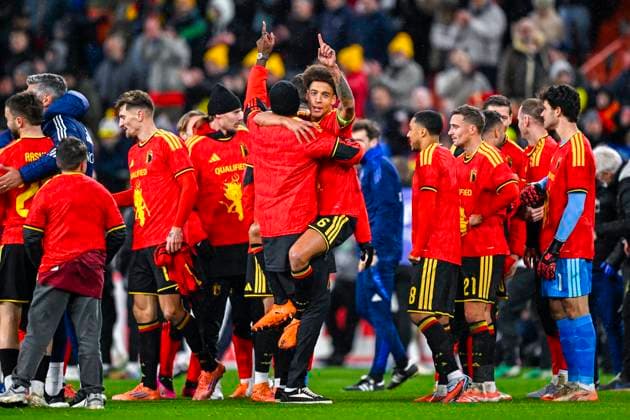 Belgium v Liechtenstein - FIFA World Cup, WM, Weltmeisterschaft, Fussball 2026 UEFA Qualifiers LIEGE, BELGIUM - NOVEMBER 18 : Witsel Axel midfielder of Belgium celebrating with his team after the game pictured celebrating the qualification for the 2026 FIFA World Cup after the FIFA World Cup 2026 UEFA European Qualifiers group J match between Belgium and Liechtenstein on November 18, 2025 in Liege, Belgium, 18 11 2025 Liege Belgium  Copyright: xTomasxSiskx