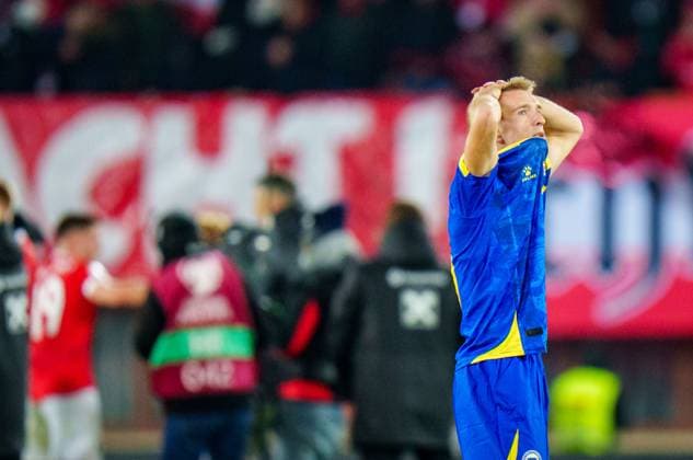 SOCCER - FIFA WC quali, AUT vs BIH VIENNA,AUSTRIA,18.NOV.25 - FIFA World Cup, WM, Weltmeisterschaft, Fussball 2026, European Qualifiers, group stage, OEFB international match, Länderspiel, Nationalmannschaft Austria vs Bosnia and Herzegovina. Image shows the disappointment of Amar Memic (BIH).  GEPAxpictures xEdgarxEisner