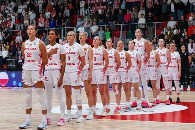 Basketball, Frauen EM Quali, Polen - Zypern Sosnowiec 18.11.2025. Koszykowka FIBA EuroBasket 2027 kobiet - kwalifikacje sezon 2025 2026 kolejka 3 mecz: Polska - Cypr --- FIBA Women s EuroBasket 2027 Qualifiers round 3 match: Poland - Cyprus nz Polska Fot. Michal Gaciarz Arena Akcji NEWSPIX.PL --- newspix.pl POLAND OUT! 