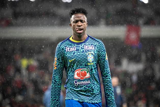 FOOTBALL: International Friendly, Länderspiel, Nationalmannschaft match between Brazil and Tunez at Stade Pierre-Mauroy on November 18, 2025 in Lille, France. echauffement des joueurs de l equipe de Brazil  Copyright: xElyxandroxCEGARRAx