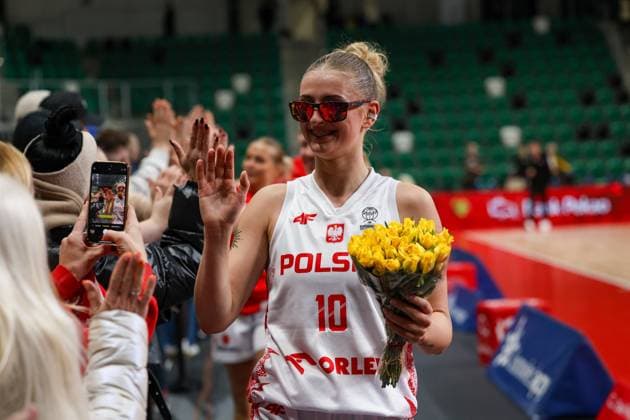 Basketball, Frauen EM Quali, Polen - Zypern Sosnowiec 18.11.2025. Koszykowka FIBA EuroBasket 2027 kobiet - kwalifikacje sezon 2025 2026 kolejka 3 mecz: Polska - Cypr --- FIBA Women s EuroBasket 2027 Qualifiers round 3 match: Poland - Cyprus nz Helena Danielewicz, Fot. Michal Gaciarz Arena Akcji NEWSPIX.PL --- newspix.pl POLAND OUT! 