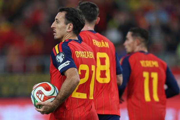 ESP: Spain - Turkey. La Liga EA Sports. Date 6 Mikel Otarzabal of Spain during the World Cup 2026 Qualifying match between Spain and Turkey played at La Cartuja Stadium on November 18, 2025 in Sevilla, Spain. kpng Copyright: xAntonioxPozox xPRESSINx AP_251118_SPA_TUR_039