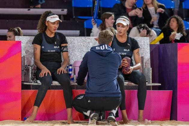 Beach Volleyball World Championships Adelaide, Australia 18 11 2025 ADELAIDE, AUSTRALIA NOVEMBER 18 Zoe Verge Depre Player 2 SUI , Anouk Verge Depre Player 1 SUI during the Beach Volleyball World Championships at Adelaide on November 18, 2025 in Adelaide, Australia Copyright: xBEAUTIFULxSPORTS PeterxWeberx