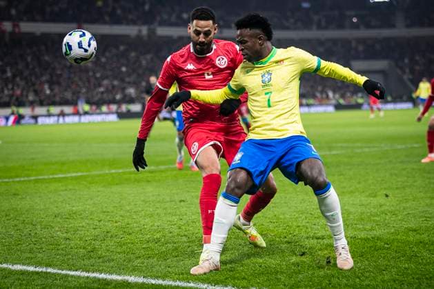 FOOTBALL: International Friendly, Länderspiel, Nationalmannschaft match between Brazil and Tunez at Stade Pierre-Mauroy on November 18, 2025 in Lille, France. Vinicius Junior 7 (BRA)  Copyright: xElyxandroxCEGARRAx