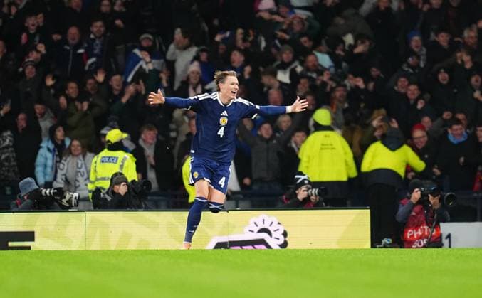 World Cup Qualification: Scotland V Denmark November 18 2025: Scott McTominay of Scotland celebrate during a World Cup Qualification game, Scotland v Denmark , Hamden , Glasgow, Scotland. Kim Price CSM (Credit Image: Â Kim Price Cal Media) Glasgow Scotland EDITORIAL USE ONLY Copyright: xx ZUMA-20251118_zma_c04_050.jpg KimxPricex csmphotothree444939