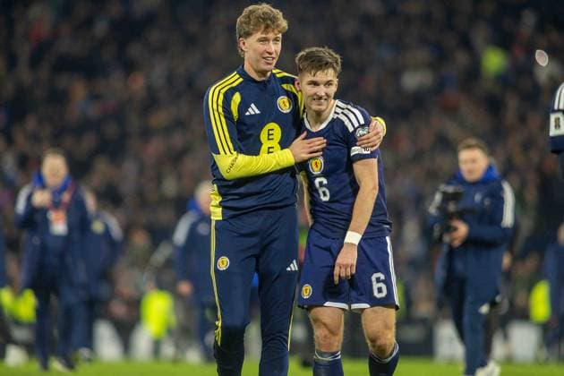 Scotland v Denmark 2026 FIFA World Cup, WM, Weltmeisterschaft, Fussball Qualifier 18 11 2025. Group C Kieran Tierney of Scotland celebrates at the final whistle after sending Scotland through to the World Cup Finals during the 2026 FIFA World Cup Qualifier match between Scotland and Denmark at Hampden Park, Glasgow, United Kingdom on 18 November 2025. Hampden Park The National Stadium Glasgow Scotland Editorial use only , Copyright: xColinxPoultneyx PSI-23224-0030