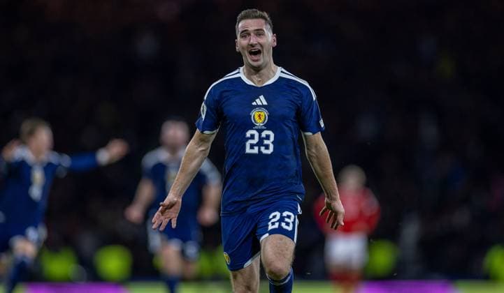 18th November 2025; Hampden Park, Glasgow, Scotland; FIFA World Cup, WM, Weltmeisterschaft, Fussball Qualifiers International Football, Scotland versus Denmark; Kenny McLean of Scotland celebrates after he scored to make it 4-2 in the 98th minute  VagelisxGeorgariou