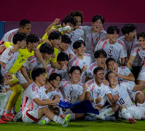 World Cup Soccer FIFA U17, U 17 World Cup Qatar 2025, North Korea vs Japan round of 16 Joy, emotions, jubilation after the penalty shoot-out victory for Japan Copyright: xRedhaxHosnixSegganix