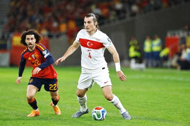 Caglar Soyuncu (TUR), NOVEMBER 18, 2025 - Football Soccer : The 2026 FIFA World Cup, WM, Weltmeisterschaft, Fussball European qualifiers Group E match between Spain - Turkey at the Estadio La Cartuja de Sevilla in Sevilla, Spain. Noxthirdxpartyxsale  aflo_310854816