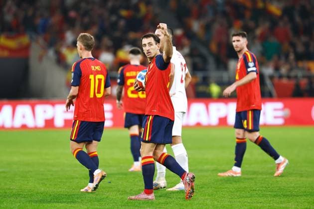 Mikel Oyarzabal (ESP), NOVEMBER 18, 2025 - Football Soccer : Oyarzabal celebrate after his goal during The 2026 FIFA World Cup, WM, Weltmeisterschaft, Fussball European qualifiers Group E match between Spain - Turkey at the Estadio La Cartuja de Sevilla in Sevilla, Spain. Noxthirdxpartyxsale  aflo_310854907