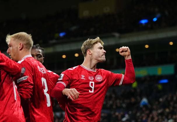World Cup Qualification: Scotland V Denmark November 18 2025: Rasmus Hoejlund of Denmark celebrate during a World Cup Qualification game, Scotland v Denmark , Hamden , Glasgow, Scotland. Kim Price CSM (Credit Image: Â Kim Price Cal Media) Glasgow Scotland EDITORIAL USE ONLY Copyright: xx ZUMA-20251118_zma_c04_134.jpg KimxPricex csmphotothree445066