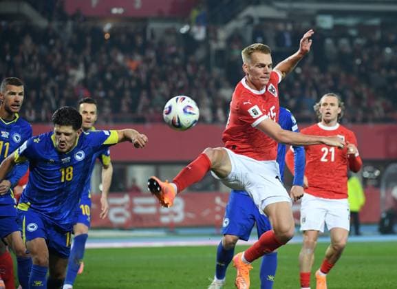 (251119) -- VIENNA, Nov. 19, 2025 -- Philipp Lienhart (front, R) of Austria competes during the 2026 World Cup European Qualifiers match between Austria VS Bosnia and Herzegovina in Vienna, Austria, Nov. 18, 2025. ) (SP)AUSTRIA-VIENNA-FOOTBALL-2026 WORLD CUP EUROPEAN QUALIFIERS-AUSTRIA VS BOSNIA AND HERZEGOVINA HexCanling 