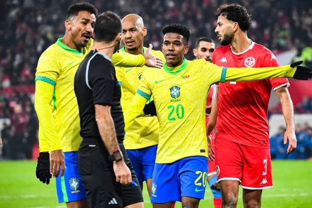 FOOTBALL: BRESIL - TUNISIE Baptiste AUTISSIER MAXPPP - Villeneuve-d Ascq 18 11 2025 Baptiste AUTISSIER Maxppp Lille ; 18 11 2025 ; Estevao lors du match Bresil vs Tunisie match preparatif pour la CAN 2025 a Lille le 18 novembre 2025. Villeneuve-d Ascq Villeneuve-d Ascq Haut de France France  Copyright: xMAXPPPxBaptistexAUTISSIERx BAU202511182993 BAU202511182993