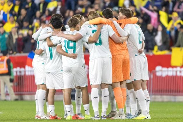 Ecuador and New Zealand in the United States New Zealand players during a friendly match against Ecuador at Sports Illustrated in Harrison, United States, on the afternoon of Tuesday, November 18, 2025. HARRISON NJ United States Copyright: xWilliamxVolcovx