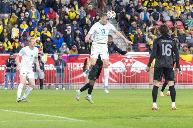 Ecuador and New Zealand in the United States Finn Surman of New Zealand during a friendly match against Ecuador at Sports Illustrated in Harrison, United States, on the afternoon of Tuesday, November 18, 2025. HARRISON NJ United States Copyright: xWilliamxVolcovx