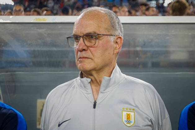 United States v Uruguay - International Friendly, Länderspiel, Nationalmannschaft Marcelo Bielsa during the International Friendly Match Between United States And Uruguay At Raymond James Stadium On November 18, 2025 In Tampa, Florida. Tampa United States  Copyright: xEdgardoxMedinax originalFilename:medinamillan-notitle251118_npP9m.jpg