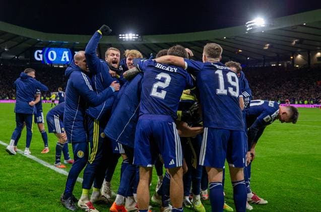 18th November 2025; Hampden Park, Glasgow, Scotland; FIFA World Cup, WM, Weltmeisterschaft, Fussball Qualifiers International Football, Scotland versus Denmark; Scotland players celebrate  VagelisxGeorgariou
