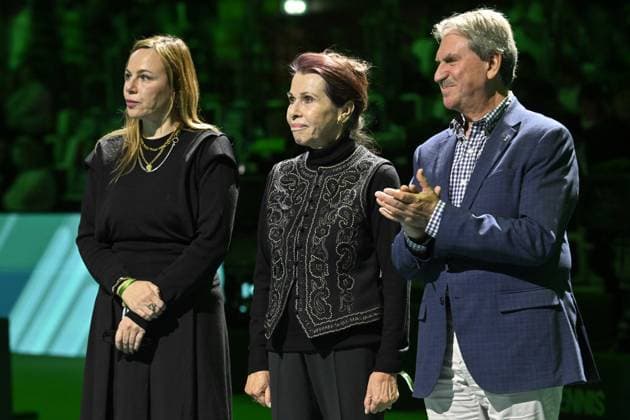 Davis Cup Finale 2025 Bologne - Davis Cup Finale 2025 Bologne - 19 11 2025 - Ceremonie Hommage Nicolas Pilic - Croatie en presence Madame Pilic, sa fille, president de la Federartion Internationale de tennis, Novak Djokovic, Boris Becker, Lubjicic, Andrea Gaudenzi, Gilles Moretton, et de nombreux Champions Bologne  Copyright: xChryslenexCaillaud Pznewsx