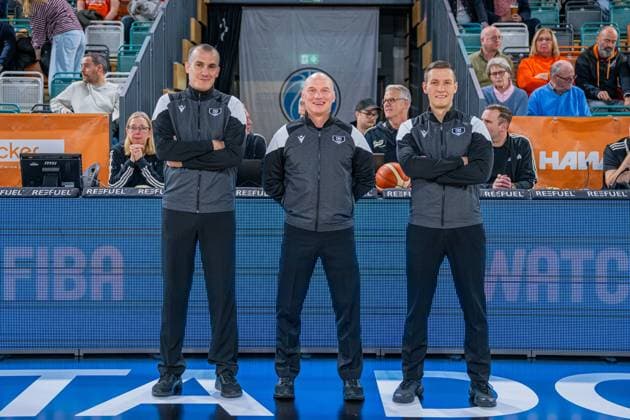 Basketball FIBA Europe Cup, Season 2025 2026, Men, Main Round, Group Stage, Matchday 6, 19 11 2025, RASTA Vechta Dinamo BDS Sassari The referees before the match Vechta RASTA Dome Lower Saxony Germany