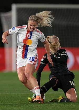 Biella, Italy, 19th November 2025. Amalie Jorgensen Vangsgaard of Juventus clashes with Lindsey Heaps of OL Lyonnes during the Juventus Women vs Lyonnes UEFA Womens Champions League match at Stadio Vittorio Pozzo, Biella. Picture credit should read: Jonathan Moscrop Sportimage EDITORIAL USE ONLY. No use with unauthorised audio, video, data, fixture lists, club league logos or live services. Online in-match use limited to 120 images, no video emulation. No use in betting, games or single club league player publications. SPI_003_JM_JUVE_LYONNES_UWCL SPI-4295-0003
