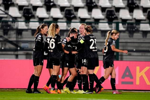 Juventus women Chiara Beccari celebrates after scoring the 1-0 goal for his team during the UEFA Women s Champions League soccer match between Juventus Women and OL Lyonnes at the Stadium Comunale Vittorio Pozzo La Marmora in Biella, north west Italy - Day 4 - November 19, 2025. - Soccer.  Copyright: xFabioxFerrari LaPressex