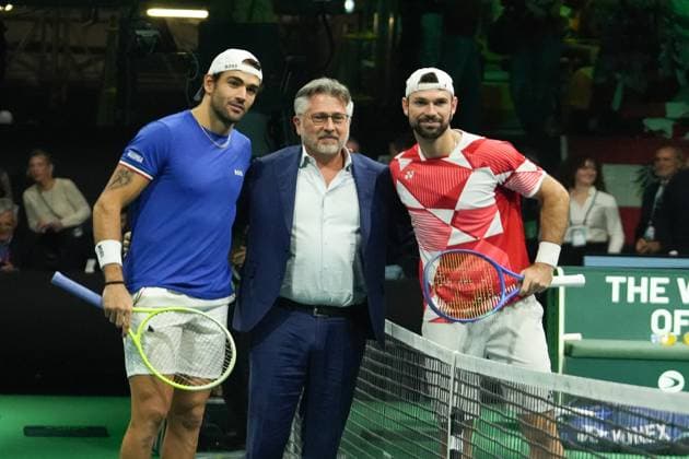 November 19, 2025, Bologna, Bretagne, Italy: Matteo Berrettini of Italia and Jurij Rodionov of Austria during the Davis Cup 2025, Final 8, Tennis event on 19 November 2025 in Bologna, Italy - Photo Bologna Italy - ZUMAl193 20251119_zsp_l193_019 Copyright: xLaurentxLairysx