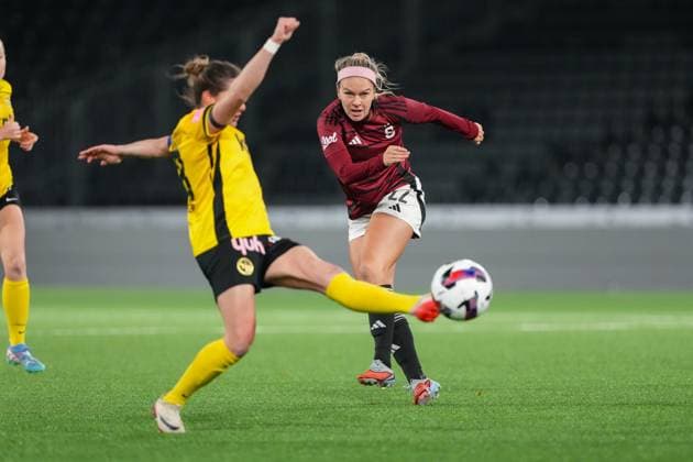 Switzerland UEFA Women s Europa Cup 2025 26 1 8 final, BSC YB Women vs AC Sparta Praha Stadion Wankdorf, Bern Franny Cerna 22 Sparta Praha in action Bern Stadion Wankdorf Bern Switzerland Copyright: xKjetilxWaberx