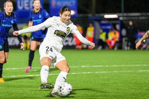 251119 Tabby Tindell of Häcken during the UEFA Women s Europa Cup between Inter and Häcken on November 19, 2025 in Milano Photo Daniel Stiller BILDBYRAN kod DS DS0528 fotboll football soccer fotball europa cup inter häcken uefa womens europa cup dam bbeng  Copyright: DANIELxSTILLER BB251119DS020
