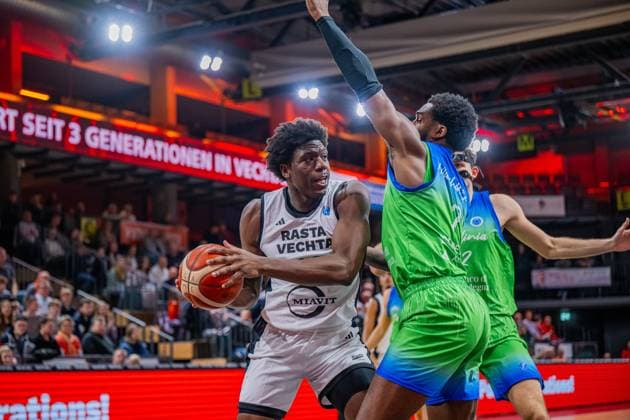 Basketball FIBA Europe Cup, Season 2025 2026, Men, Main Round, Group Stage, Matchday 6, 19 11 2025, RASTA Vechta Dinamo BDS Sassari Malcolm Dandridge 23 RASTA Vechta in action Vechta RASTA Dome Lower Saxony Germany