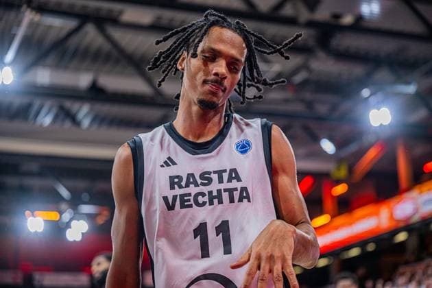 Basketball FIBA Europe Cup, Season 2025 2026, Men, Main Round, Group Stage, Matchday 6, 19 11 2025, RASTA Vechta Dinamo BDS Sassari Alonzo Verge 11 RASTA Vechta during the game Vechta RASTA Dome Lower Saxony Germany