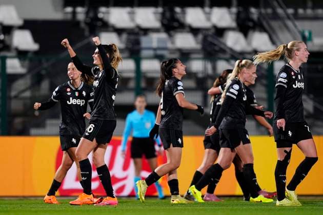 Juventus women Michela Cambiaghi celebrates after scoring the 2-0 goal for his team during the UEFA Women s Champions League soccer match between Juventus Women and OL Lyonnes at the Stadium Comunale Vittorio Pozzo La Marmora in Biella, north west Italy - Day 4 - November 19, 2025. - Soccer.  Copyright: xFabioxFerrari LaPressex
