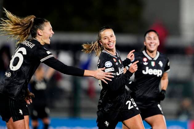 Juventus women Tatiana Pinto celebrates after scoring the 3-0 goal for his team during the UEFA Women s Champions League soccer match between Juventus Women and OL Lyonnes at the Stadium Comunale Vittorio Pozzo La Marmora in Biella, north west Italy - Day 4 - November 19, 2025. - Soccer.  Copyright: xFabioxFerrari LaPressex