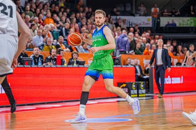 Basketball FIBA Europe Cup, Season 2025 2026, Men, Main Round, Group Stage, Matchday 6, 19 11 2025, RASTA Vechta Dinamo BDS Sassari Laurynas Beliauskas 9 Dinamo BDS Sassari in action Vechta RASTA Dome Lower Saxony Germany