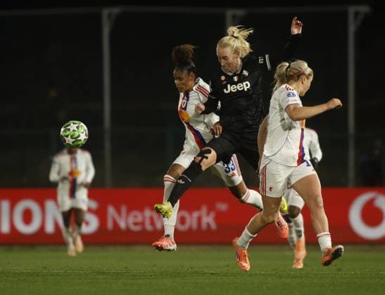 Amalie Vangsgaard of Juventus Women during the UEFA Women s Champions League 2025-26 football match between Juventus Women and OL Lyonnes on 19 November 2025 at â?? Pozzo-La Marmora Stadium, Biella,Italy. Photo Nderim KACELI  Copyright: xNderimxKaceli IPAxSportx xipa-agency.netx xx IPA_68138425 IPA_Agency_IPA68138425