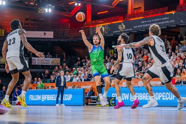 Basketball FIBA Europe Cup, Season 2025 2026, Men, Main Round, Group Stage, Matchday 6, 19 11 2025, RASTA Vechta Dinamo BDS Sassari Laurynas Beliauskas 9 Dinamo BDS Sassari in action Vechta RASTA Dome Lower Saxony Germany