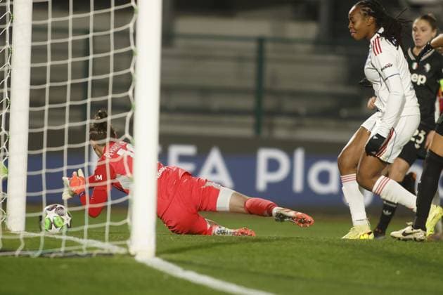 Pauline Peyraud-Magnin of Juventus Women during the UEFA Women s Champions League 2025-26 football match between Juventus Women and OL Lyonnes on 19 November 2025 at â?? Pozzo-La Marmora Stadium, Biella,Italy. Photo Nderim KACELI  Copyright: xNderimxKaceli IPAxSportx xipa-agency.netx xx IPA_68139574 IPA_Agency_IPA68139574