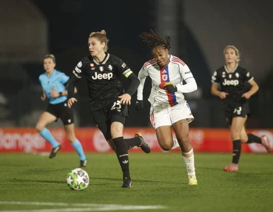 Cecilia Salvai of Juventus Women during the UEFA Women s Champions League 2025-26 football match between Juventus Women and OL Lyonnes on 19 November 2025 at â?? Pozzo-La Marmora Stadium, Biella,Italy. Photo Nderim KACELI  Copyright: xNderimxKaceli IPAxSportx xipa-agency.netx xx IPA_68139741 IPA_Agency_IPA68139741