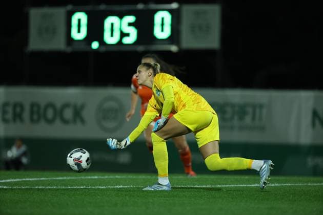 Anna Wellmann ( Sporting CP Womens team ) in action during the match between Sporting CP Womens team and Glasgow City LFC Womens team, valid for UEFA Womens Europa Cup 2025 2026 - round of 16 at Estadio Aurelio Pereira on 19 November 2025. Lisboa Estadio Aurelio Pereira Alcochete Portugal Copyright: xIMAGOx xPRIMExSPORTSxIMAGESx xFILIPExOLIVEIRAx