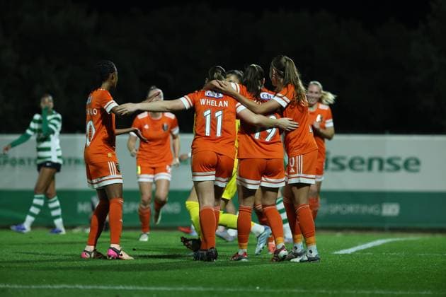 Glasgow City LFC Women s team celebrating a goal during the match between Sporting CP Womens team and Glasgow City LFC Womens team, valid for UEFA Womens Europa Cup 2025 2026 - round of 16 at Estadio Aurelio Pereira on 19 November 2025. Lisboa Estadio Aurelio Pereira Alcochete Portugal Copyright: xIMAGOx xPRIMExSPORTSxIMAGESx xFILIPExOLIVEIRAx