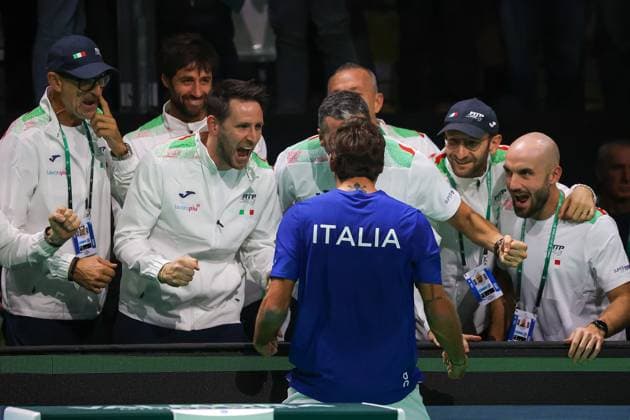 Flavio Cobolli (ITA) during Davis Cup - Final Eight, International Tennis match in Bologna, Italy, November 19 2025  Copyright: xRobertaxCorradin IPAxSportx xipa-agency.netx xx IPA_68142345 IPA_Agency_IPA68142345