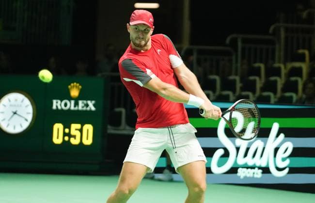 November 19, 2025, Bologna, Bretagne, Italy: Filip Misolic of Austria during the Davis Cup 2025, Final 8, Tennis event on 19 November 2025 in Bologna, Italy - Photo Bologna Italy - ZUMAl193 20251119_zsp_l193_048 Copyright: xLaurentxLairysx