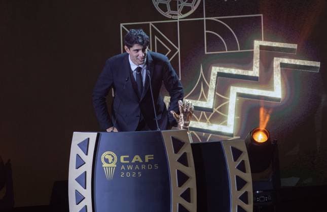 CAF Awards 2025 SALE, MOROCCO - NOVEMBER 19: Al-Hilal Saudi s Moroccan goalkeeper Yassine Bounou, winner of the African Goalkeeper of the Year award at the CAF Awards ceremony, delivers a speech after receiving the honor in Sale, Morocco on November 19, 2025. Abu Adem Muhammed Anadolu Sale Morocco. Editorial use only. Please get in touch for any other usage.  Copyright: x2025xAnadoluxAbuxAdemxMuhammedx