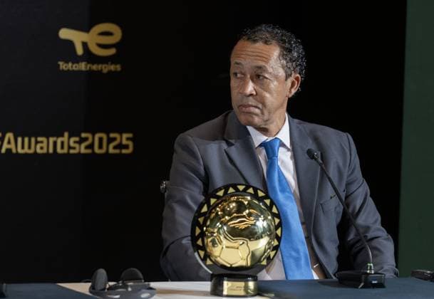 CAF Awards 2025 SALE, MOROCCO - NOVEMBER 19: Head coach of Cape Verde national team, Nationalteam Pedro Leitao Brito, commonly known as Bubista, winner of the African Head Coach of the Year award at the CAF Awards ceremony, makes a statement to the press after receiving the honor in Sale, Morocco on November 19, 2025. Abu Adem Muhammed Anadolu Sale Morocco. Editorial use only. Please get in touch for any other usage.  Copyright: x2025xAnadoluxAbuxAdemxMuhammedx